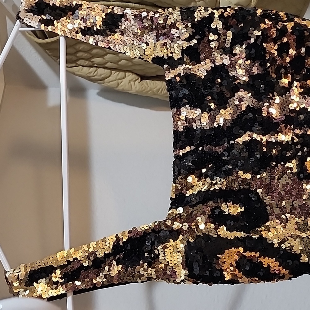 Sequin Black and Gold Dress - Picture 13 of 15